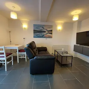  Apartment Flat 1 Cosy And Comfortable In